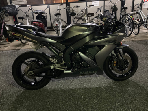 yzf-r1 04 走行距離9800km前後！車検ほぼフル！