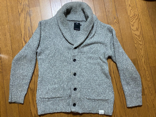 Azul By マウジーニットカーディガンmサイズ G 久喜の服 ファッションの中古 古着あげます 譲ります ジモティーで不用品の処分