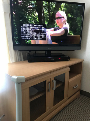 テレビとテレビ台