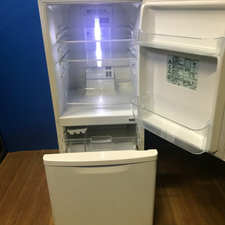 ☆Panasonic 2ドア冷蔵庫　NR-B145W-W 2013年製