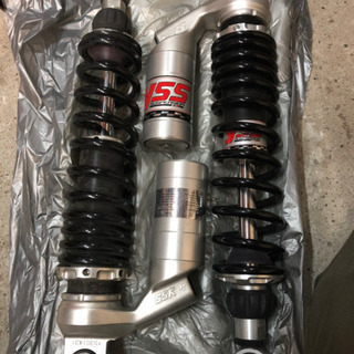 YYSリアサスゼファー1100用（ZRX1200用）