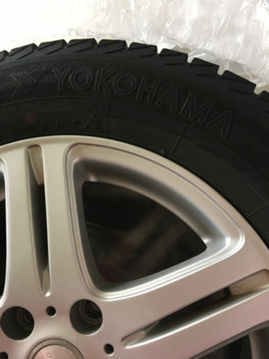 自動車Yokohamaスタッドレスホイール付き4個セット