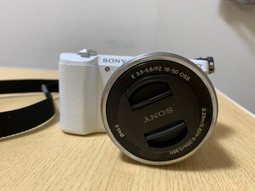 最新発見 SONY α5100 ミラーレス一眼レフカメラ カメラ ...