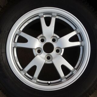 プリウス純正　１５インチ　スタッドレス付き　ウィッシュにも！