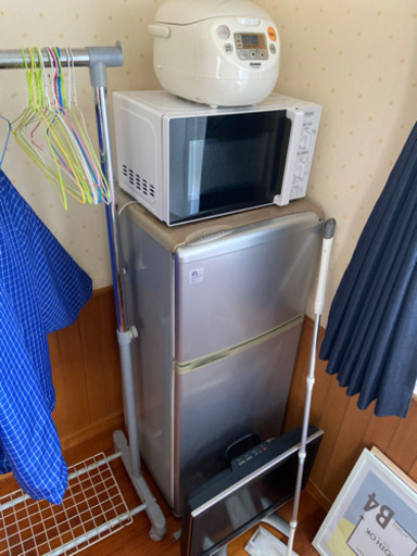 冷蔵庫、炊飯器、テレビ、レンジ