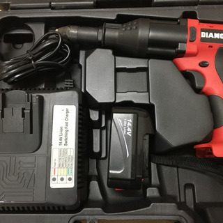 電動バッテリーリベッター