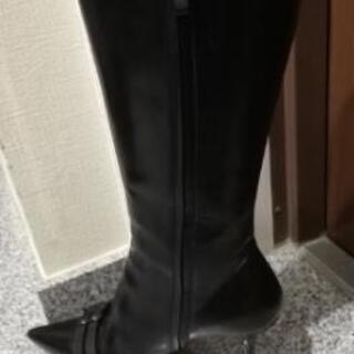 BALLY　黒レザーブーツ　サイズ35.5(日本サイズ22.5cm)