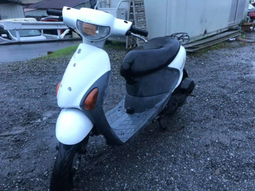 オートショップable 02101321S スズキ レッツ4 白 関東圏内 即日配送 激安配送料金3000円〜。 他にも多数出品中！！オートショップableで検索♩ 修理や買取も可能です！クレジット分割、代引き支払い可能！平均在庫日数3日 業者卸にも