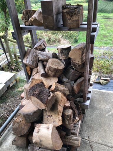 薪 広葉樹2年乾燥したまき すぐ使える！