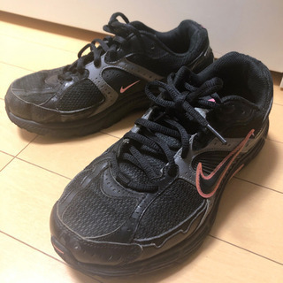 【美品】NIKE(ナイキ) スニーカー ランニングシューズ ダート7