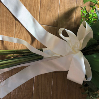 ブーケ、ブートニア