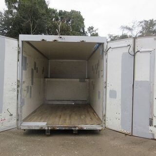 ♪八街SB65♪物置♪コンテナ♪手頃♪内装綺麗♪アルミ箱♪