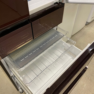 大型冷蔵庫入荷しました！プレミアムXGシリーズ！大容量555L！日立