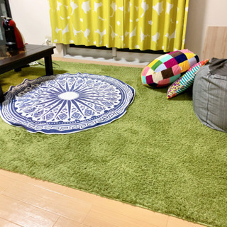日本製 定価3万以上 絨毯 200×250 青いラグはオマケに付けます