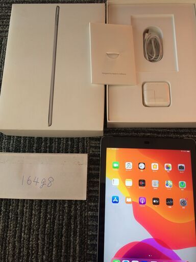 APPLE iPad Air WI-FI+セルラー 128GB SG