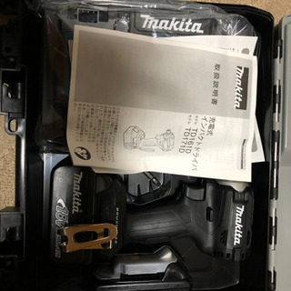 決まりました マキタ インパクトドライバ 開封のみ クリーナー付き