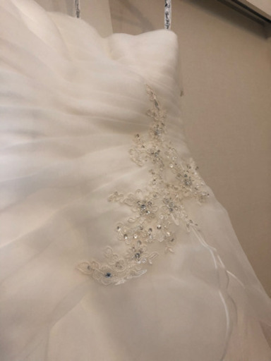 新品未使用 ウェディングドレス ティアード ビジュー シフォン Kaota 奥沢のドレスの中古 古着あげます 譲ります ジモティーで不用品の処分