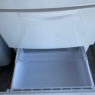 AQUA 3ドア冷凍冷凍庫 ☆【 264L 】 耐熱100℃テーブル 節約 ecoモード LED庫内灯 AQR-261B 