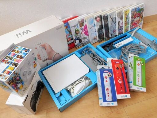 任天堂Wii　本体とソフト、リモコン3個、プロコン、スマブラホワイト　ソフト12個　マリオゼルダバイオハザード桃鉄色々まとめて