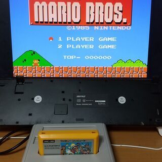 レトロフリーク (レトロゲーム互換機)  　１１機種対応　中古良品