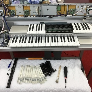 エレクトーンELS-01CH非常に綺麗で状態良好な2013年製全国発送。名古屋市福岡市まで納品設置します