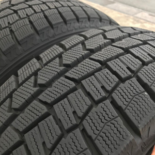スタッドレスタイヤ  ダンロップ　ウインターマックス 　　　 DUNLOP WINTER MAXX 　　 　ダンロップ　スタッドレス　215/65 R16 98Q ホイールタイヤ4本セット