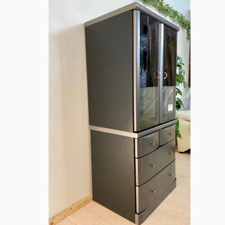 ✨インテリアハウス✨Meuble  シックなデザイン【キャビネット】サイドボード　強化ガラス