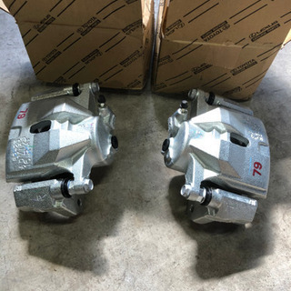 70系ヴォクシー　フロントブレーキキャリパーASSY
