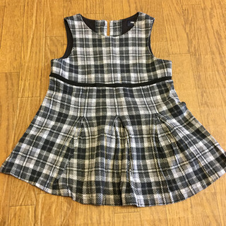 子供服　コムサのジャンパースカート90