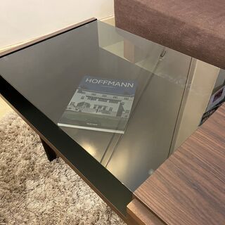 中古 NXT ガラス天板ローテーブル 中古 NXT ガラス天板ローテーブル