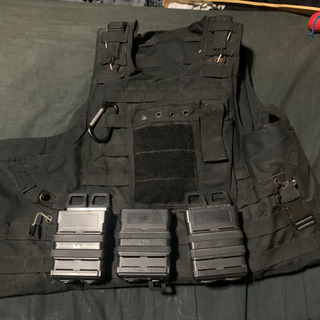 エアーガン ！ガスガン！ベスト2つ フェイスマスク