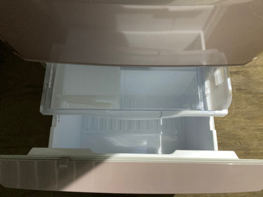 【2人】1021-10 370L MITSUBISHI 3ドア冷蔵庫 2012年製　MR-C37T-P