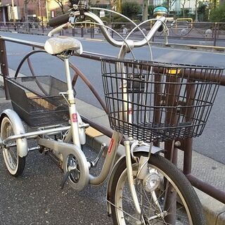 三輪車 ☆リサイクル/リユース自転車/大人用三輪自転車16,000円 