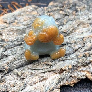 福袋 置物 猿 本翡翠 ヒスイ 黄色 緑色 誕生日プレゼント 申年 天然石 鑑別書有 福袋 置物 猿 本翡翠 ヒスイ 黄色 緑色 誕生日プレゼント 申年 天然石