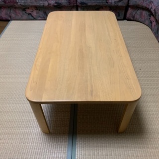 テーブル(折り畳み収納可能)
