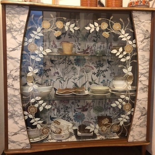 イギリスアンティーク食器棚 たけのこの里 伊川谷の収納家具 食器棚 キッチン収納 の中古あげます 譲ります ジモティーで不用品の処分