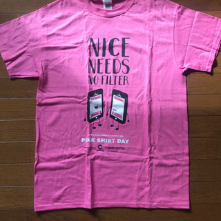 カナダのピンクシャツデーTシャツ【未着用】