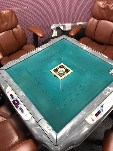 中古全自動麻雀卓　アモス　コングバトル４