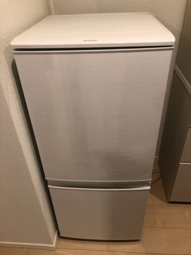 SHARP 冷蔵庫 137L