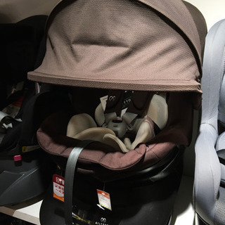 □店頭引取限定□美品☆エールべべ 回転式チャイルドシート クルットnt2 ♫ 