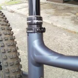 スペシャライズド  STATUS140