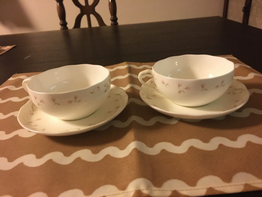 ノリタケ　ティーカップ　2客＋α
