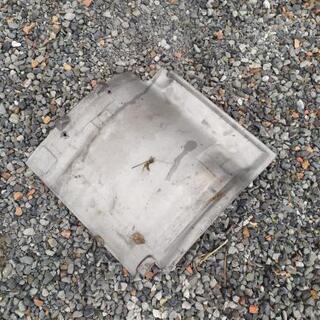 いぶし瓦　雪止め　１２０枚　運賃込です