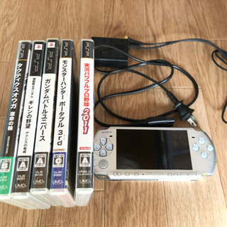 PSP 3000 バッテリー、メモリースティックpro8GB、充...