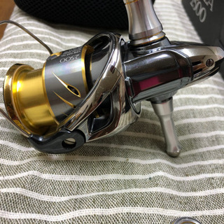 14 ステラ 2500 バサートカーボンハイブリッドノブ+スタンド付き - スポーツ