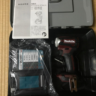 マキタ　インパクトドライバー　TD171D オーセンティックレッド　新品未使用品！