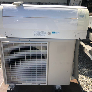 特価！！2013年製！！3ヶ月保証！シャープ プラズマクラスター搭載！お掃除ロボ搭載！8畳～ 冷暖房エアコン 分解清掃済！AY-C28EE1 2.8ｋw