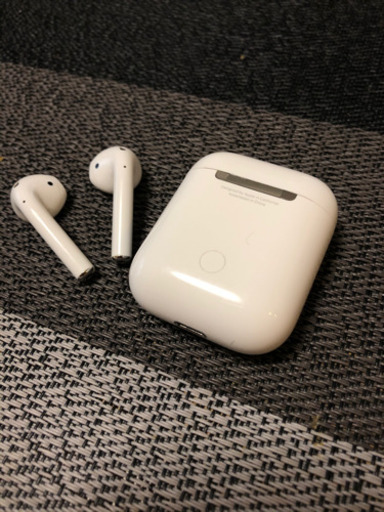 Apple AirPods 第二世代