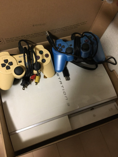 プレステ3本体、コントローラー2つ