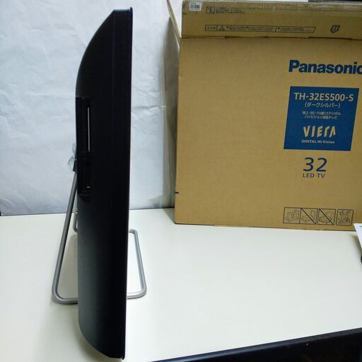 【未使用品】Panasonic パナソニック ビエラ TH-32ES500-S 32型 地上・BS・110度CSデジタルハイビジョン 液晶テレビ
